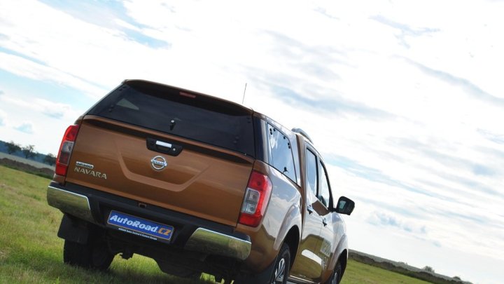 Nissan Navara Hardtop 2.3 dCi (2016)