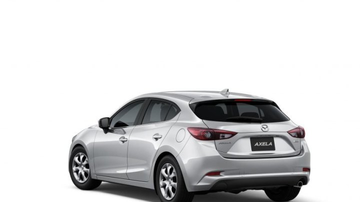 Mazda Axela prošla decentní modernizací, do prodeje jde již dnes.