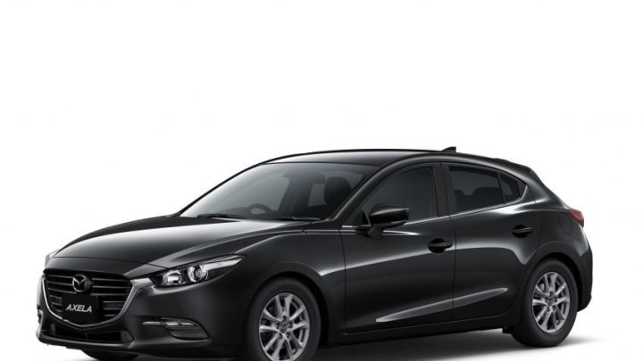 Mazda Axela prošla decentní modernizací, do prodeje jde již dnes.