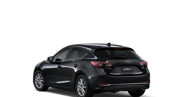 Mazda Axela prošla decentní modernizací, do prodeje jde již dnes.