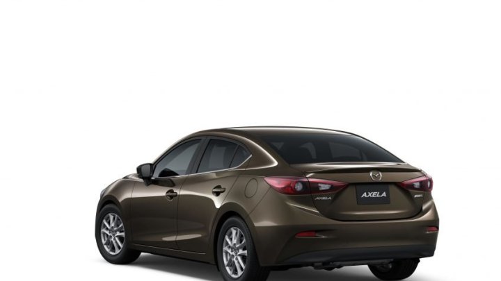 Mazda Axela prošla decentní modernizací, do prodeje jde již dnes.