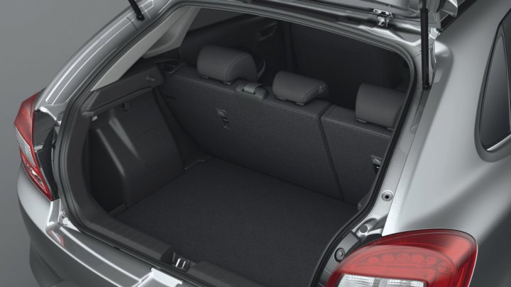 Suzuki Baleno vstupuje do přímého boje s Fabií ve třech výbavových stupních.