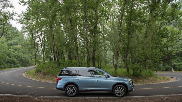 GAC Trumpchi GS8 je poslední novinkou mezi čínskými SUV.