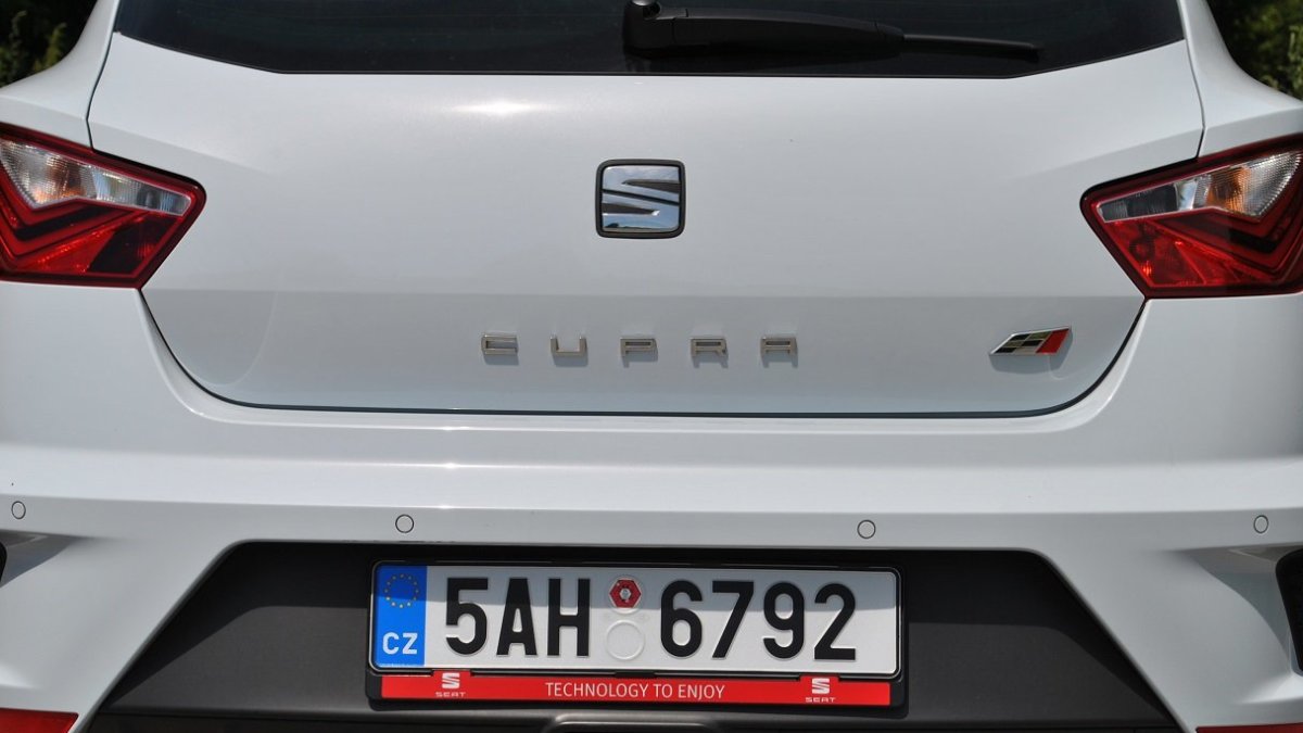 Seat Ibiza Cupra 1.8 TSI (2016)