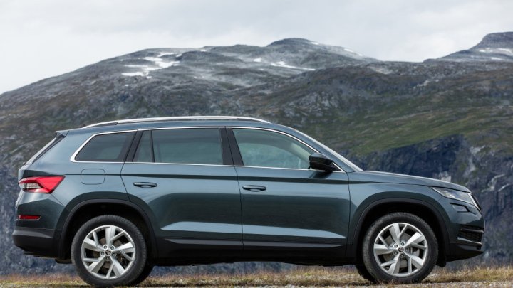 Škoda Kodiaq se představuje oficiálně, má pět motorů i několik unikátních prvků.