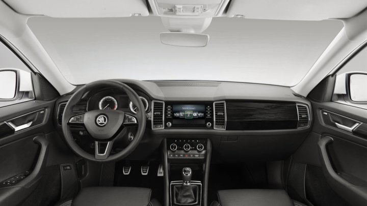 Škoda Kodiaq se představuje oficiálně, má pět motorů i několik unikátních prvků.