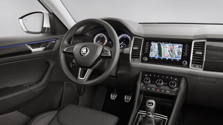 Škoda Kodiaq se představuje oficiálně, má pět motorů i několik unikátních prvků.