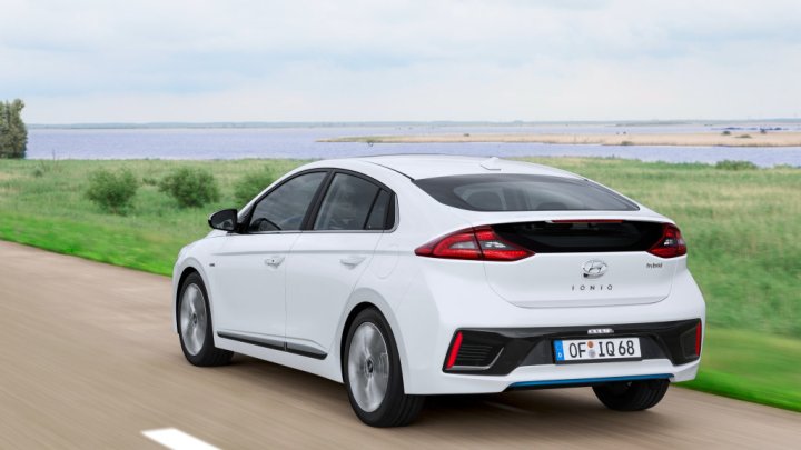 Hyundai Ioniq Hybrid