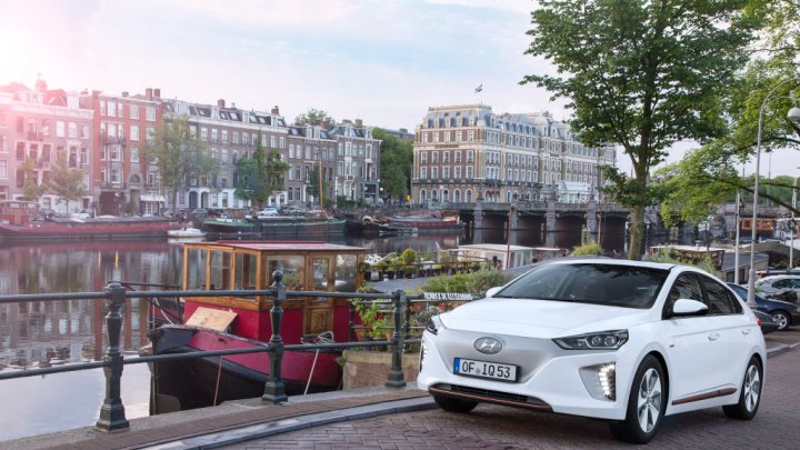 Hyundai Ioniq Electric