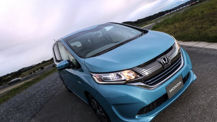 Honda Freed Hybrid