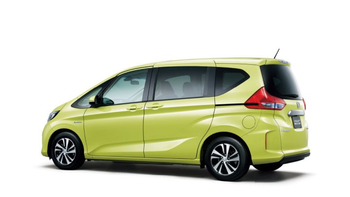 Honda Freed+ Hybrid