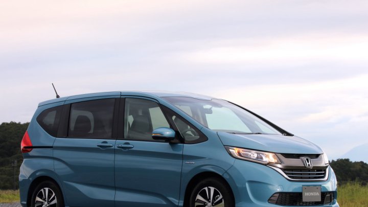 Honda Freed+ Hybrid