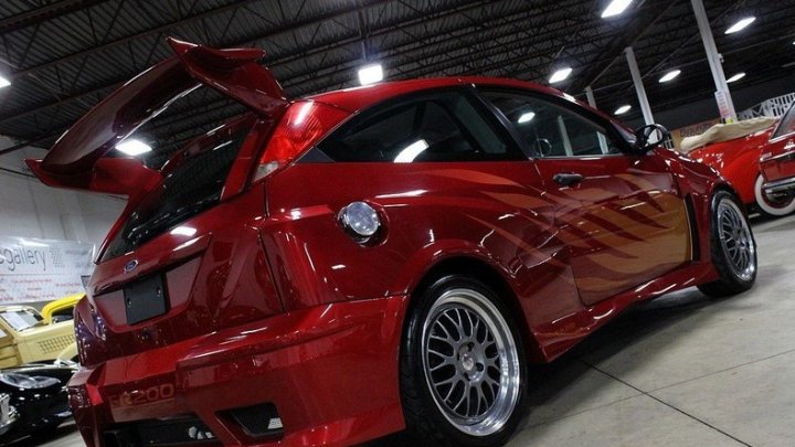 Na prodej je unikátní Ford Focus FR200, a to hned ve dvou kusech!