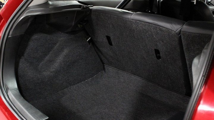 Na prodej je unikátní Ford Focus FR200, a to hned ve dvou kusech!