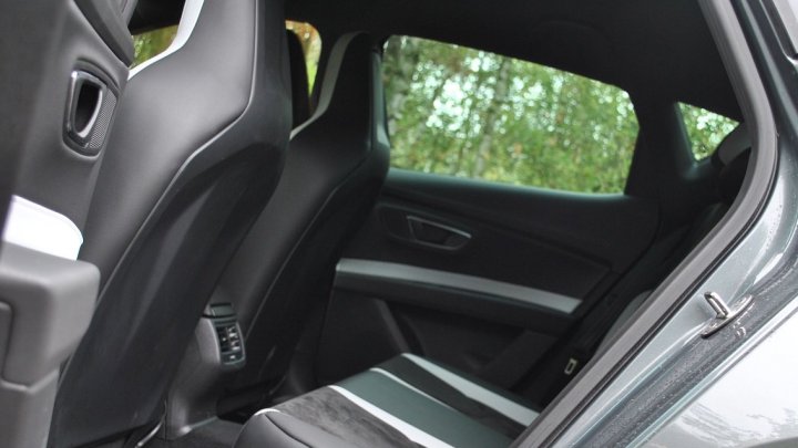 Seat Leon Cupra 290 (2016)