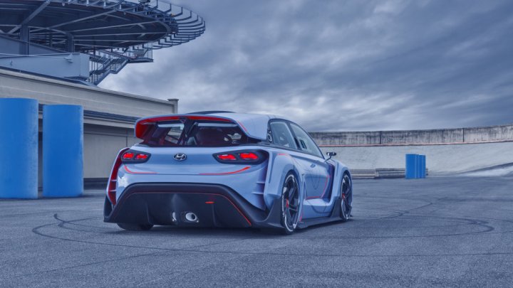 Koncepční Hyundai RN30 ukazuje podobu budoucí sportovní verze klasické i30.
