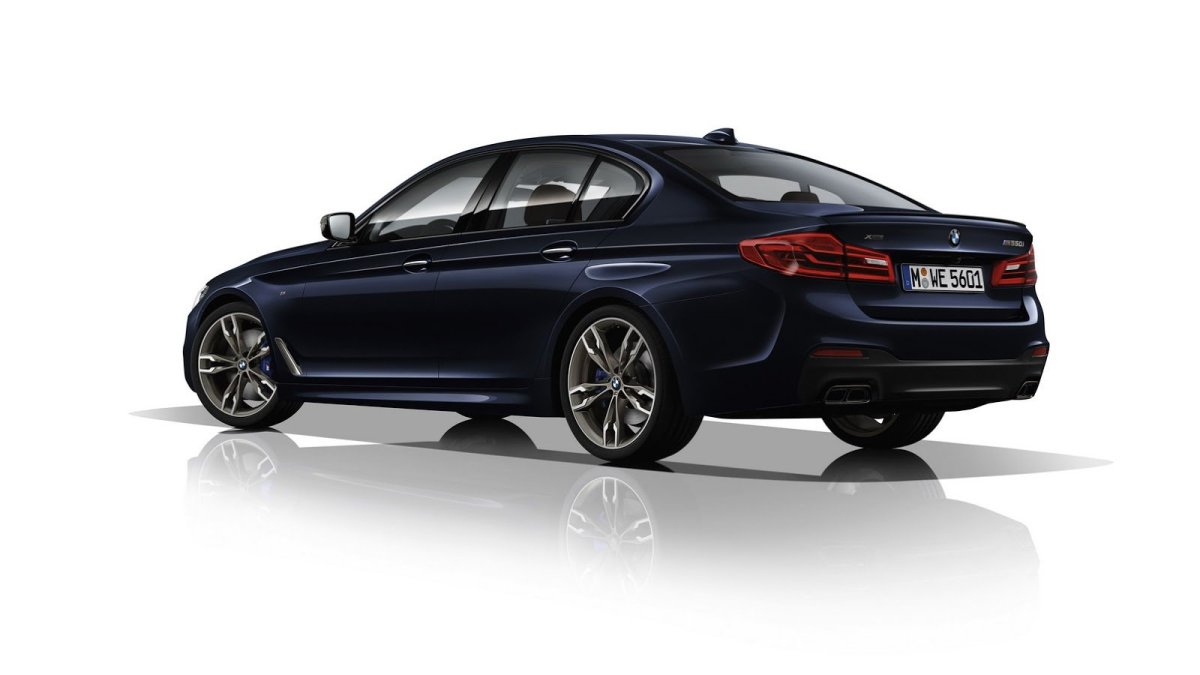 BMW M550i xDrive