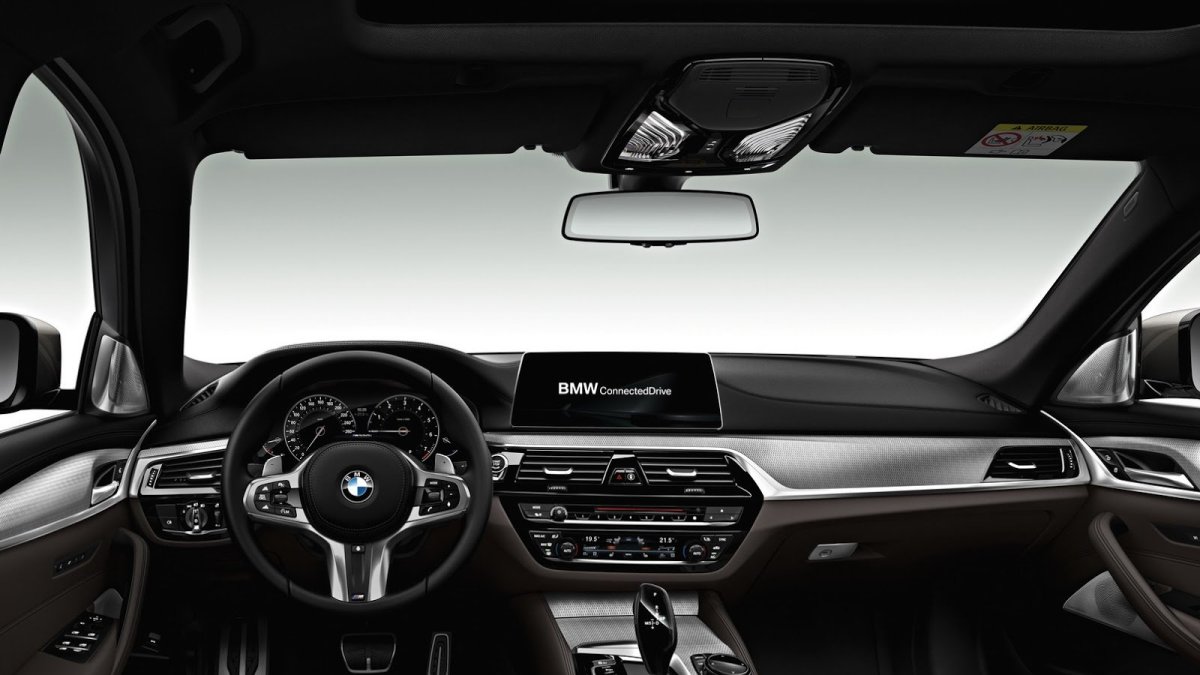 BMW M550i xDrive