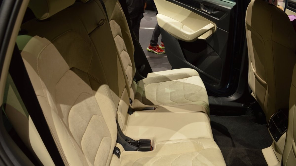 Škoda Kodiaq při premiéře na pařížském autosalonu.