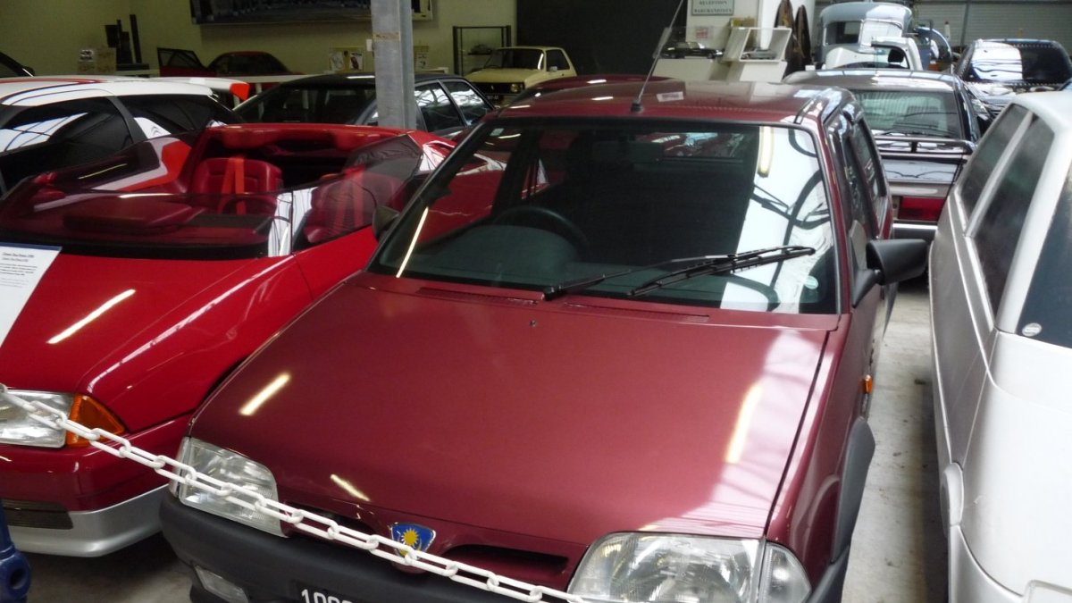Proton Tiara