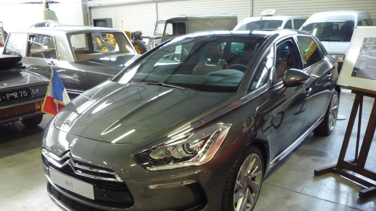 Citroën DS5 v prezidentské specifikaci