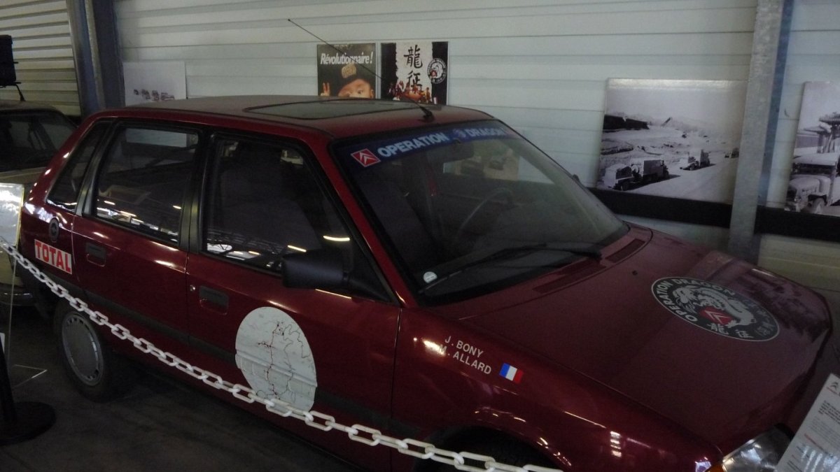 Citroën AX Operation Dragon