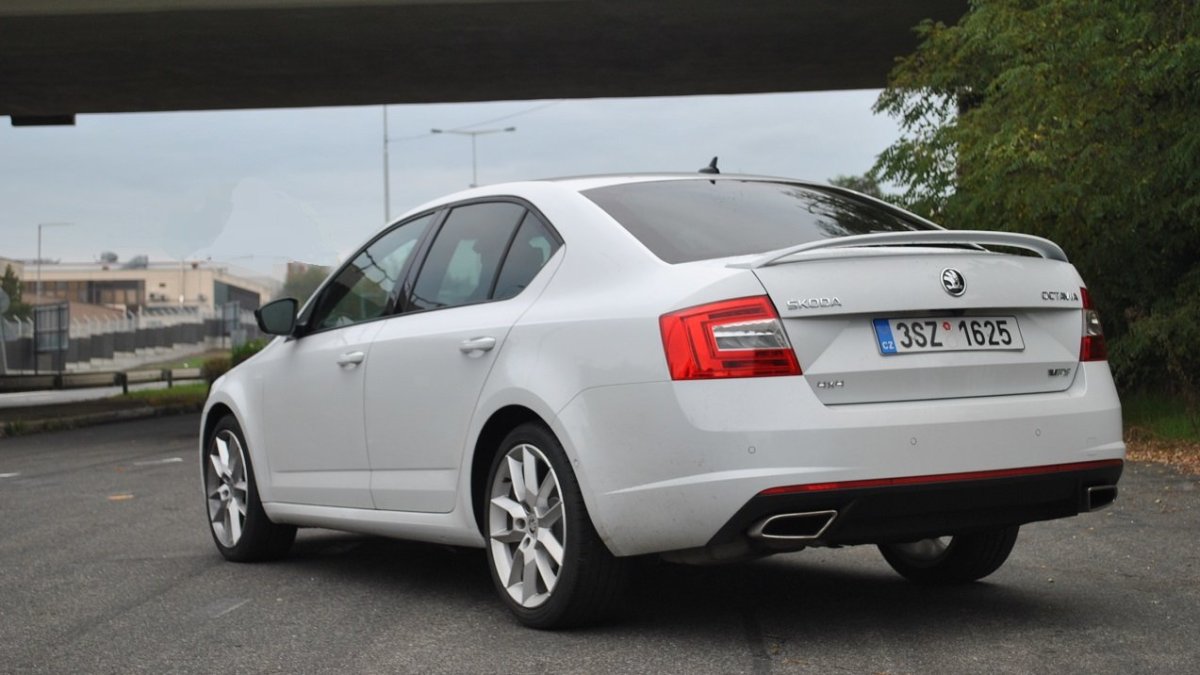 Škoda Octavia RS TDI 4x4 (2016)