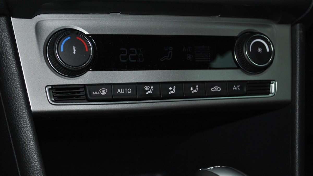 Volkswagen Cross Polo 1.2 TSI 66kW (2016)