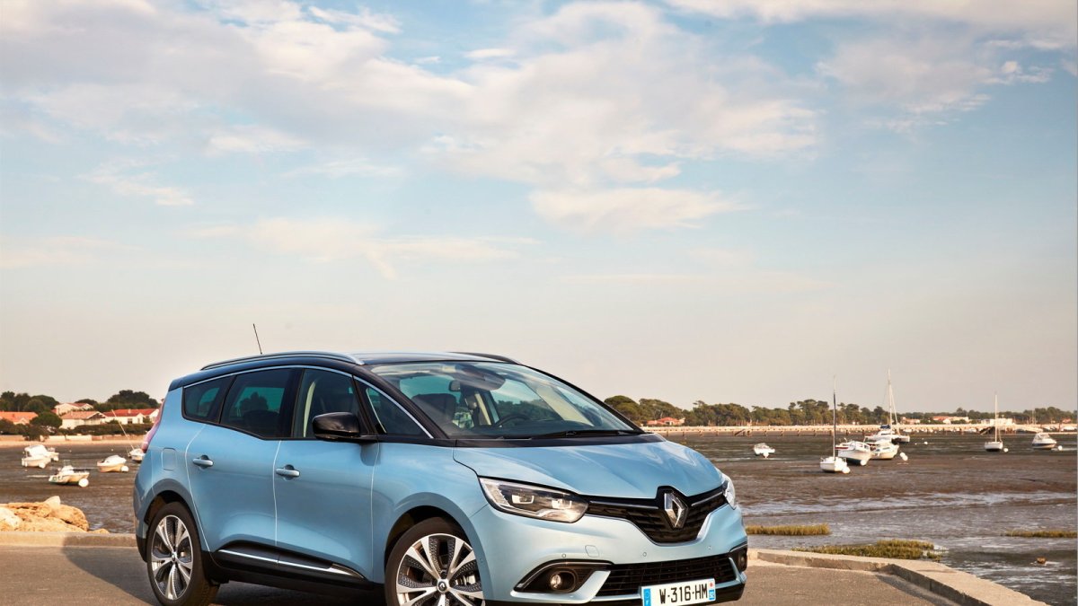 Na český trh vstupují Renault Scénic a Grand Scénic.