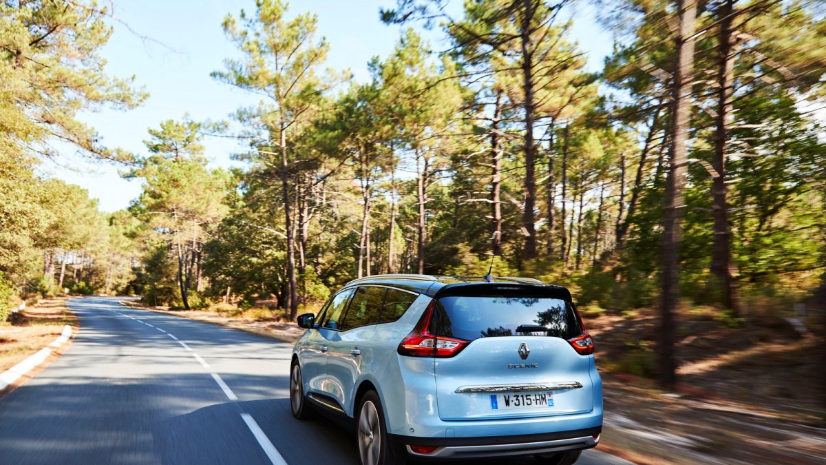 Na český trh vstupují Renault Scénic a Grand Scénic.