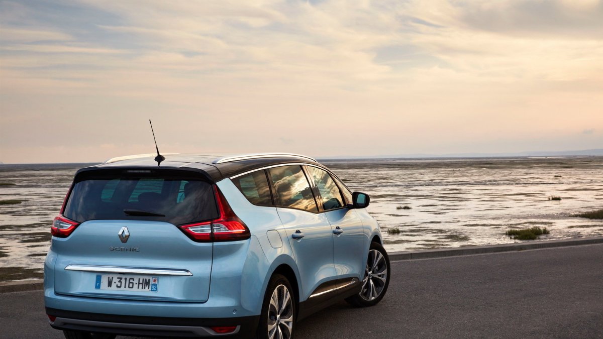 Na český trh vstupují Renault Scénic a Grand Scénic.