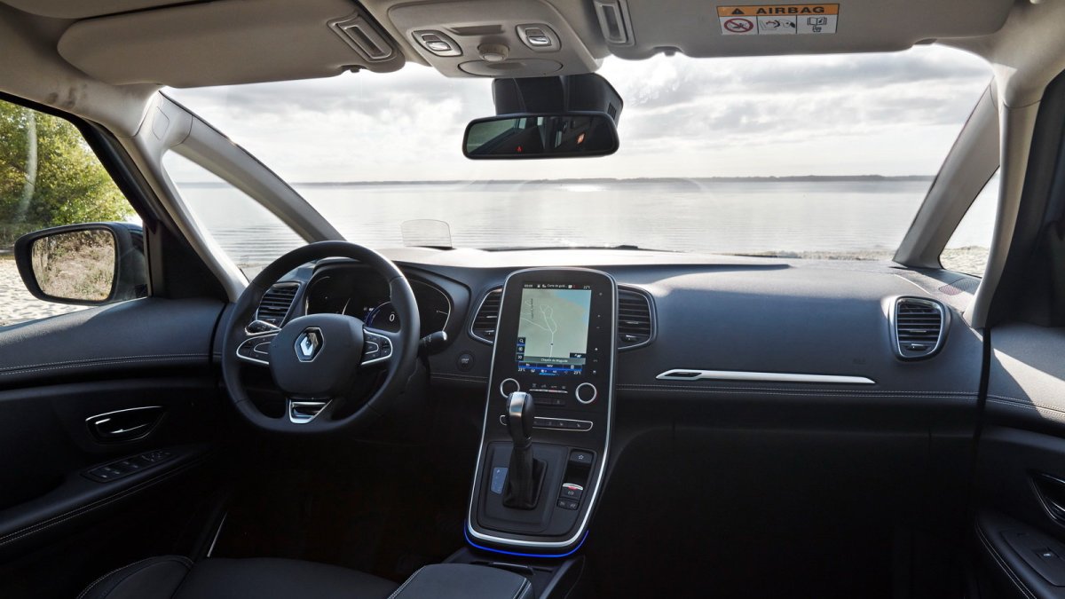 Na český trh vstupují Renault Scénic a Grand Scénic.