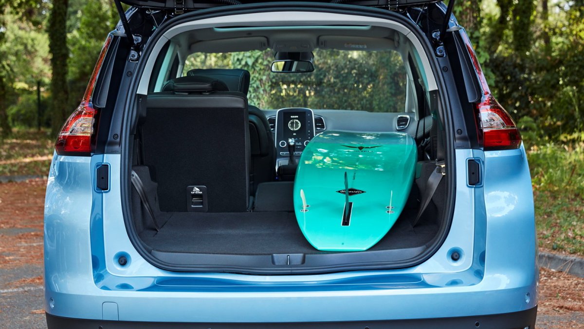 Na český trh vstupují Renault Scénic a Grand Scénic.