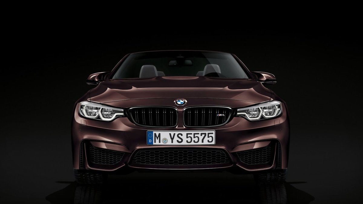 BMW řady 4 dostalo například nová LED světla a upravený interiér.