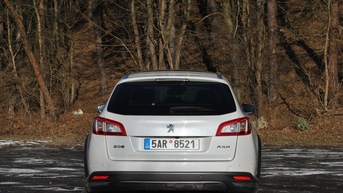 Peugeot 508 RXH 2.0 BlueHDI 180 (2017)