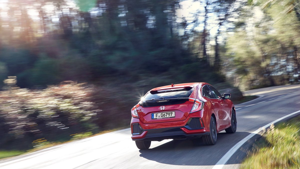 Honda Civic desáté generace přichází na náš trh.
