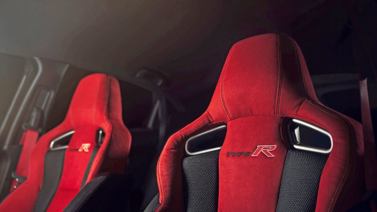 Honda Civic ukázala nový Type R. Je to šílenost na kolech