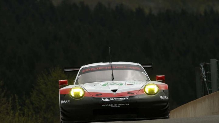 Porsche 911RSR s posádkou Richard Lietz, Frédéric Makowiecki