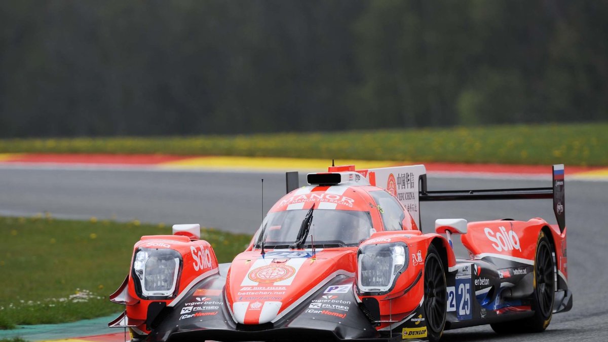 Prototyp LMP2 týmu CEFC Manor TRS Racing s posádkou Vitalij Petrov, Roberto Gonzales, Simon Trummer
