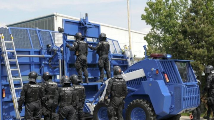 Policejní speciál Božena Riot určený k nasazení při demonstracích