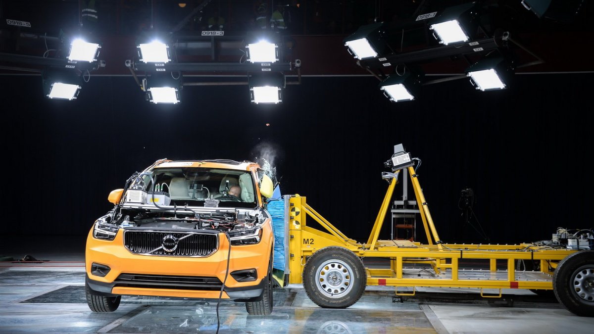 Volvo XC40