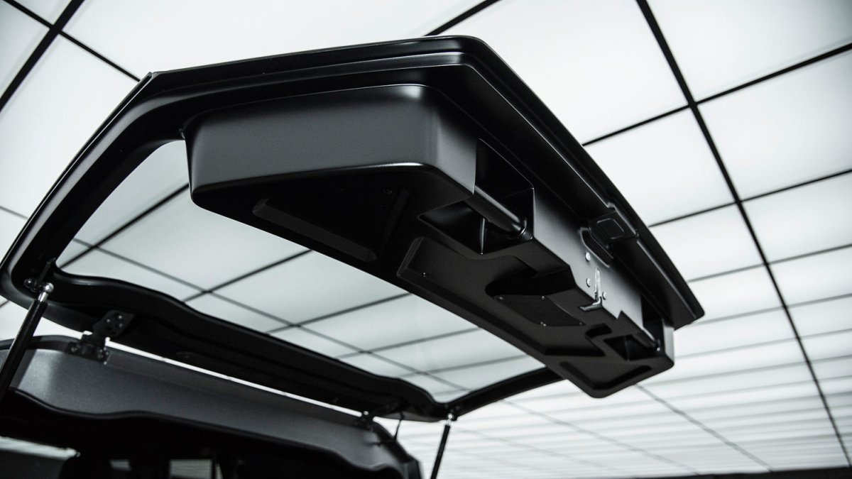 Rezvani Tank