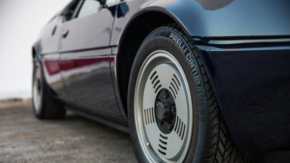 BMW M1