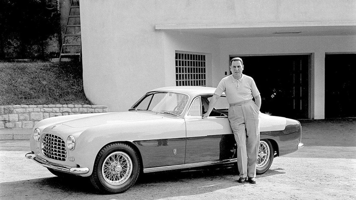 Juan Perón a jeho Ferrari 212 Inter Coupe by Ghia