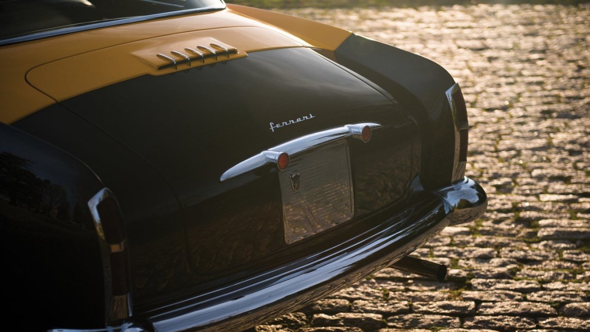 Ferrari 212 Inter Coupe by Ghia