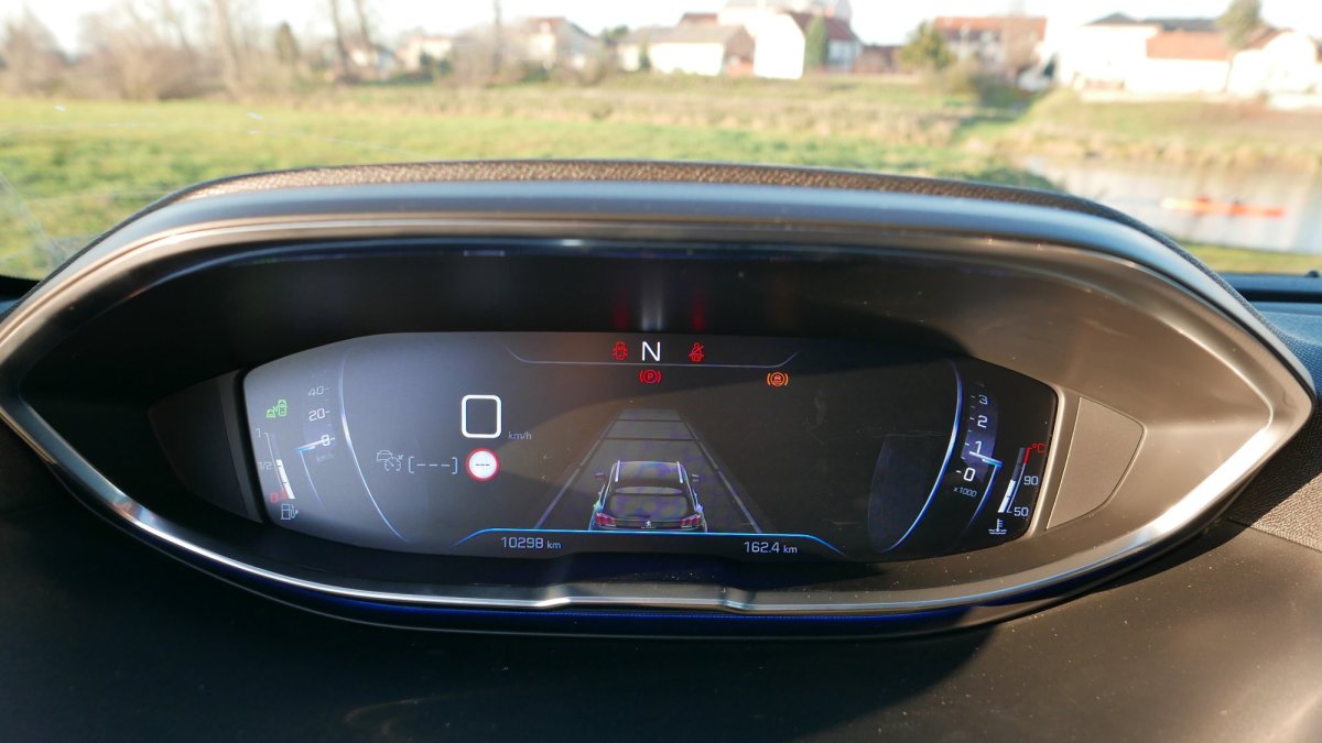 Peugeot 5008 GT 2.0 BlueHDi 180