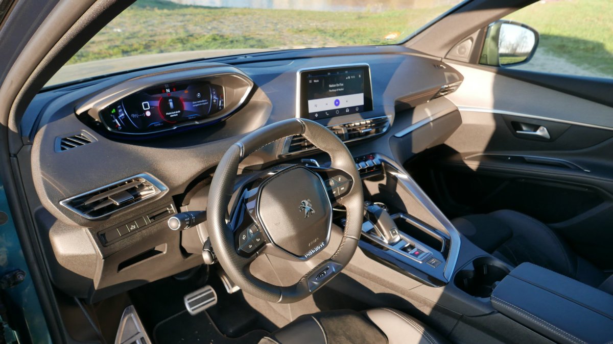 Peugeot 5008 GT 2.0 BlueHDi 180