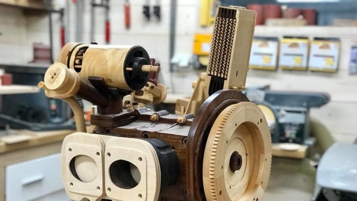 Umělec vytváří dokonalou repliku motoru Volkswagen ze dřeva (Facebook/Wood Art Finland)