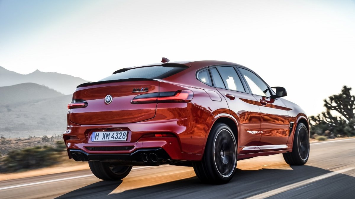 Nové BMW X4 M