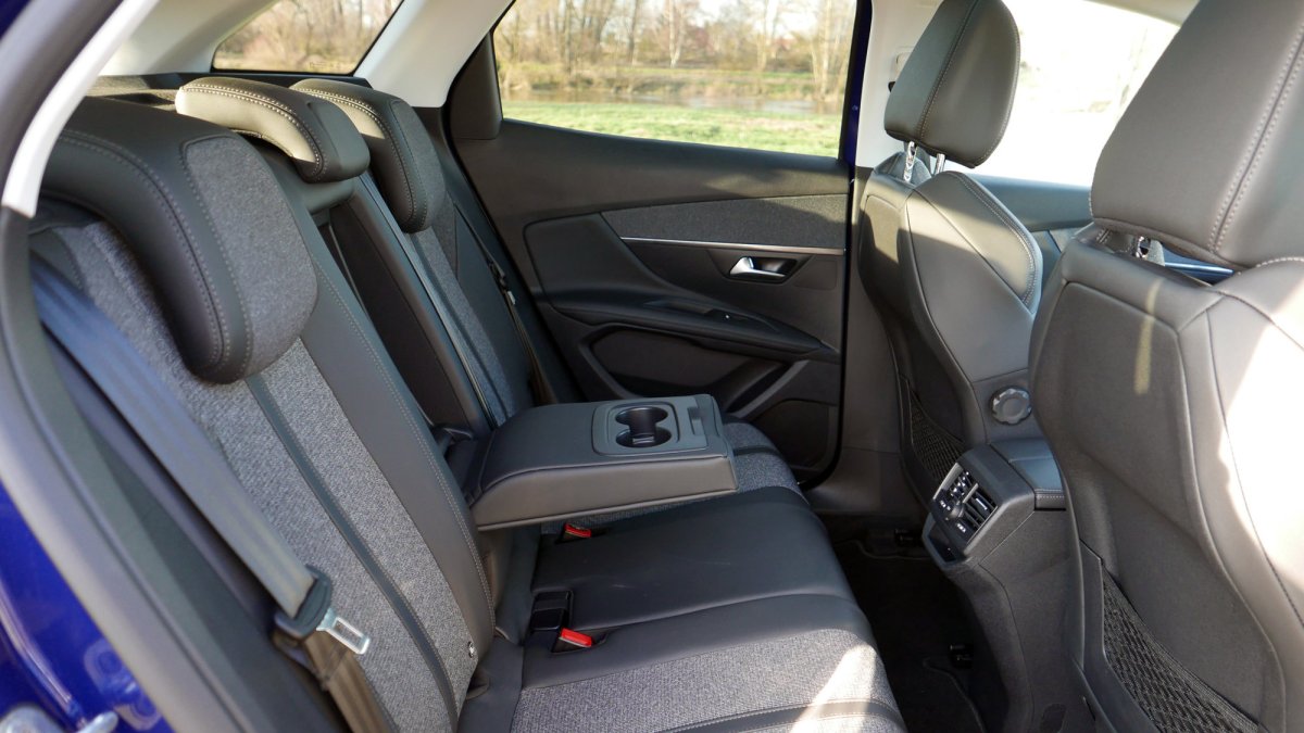 Peugeot 3008 Allure 1.5 BlueHDi 130